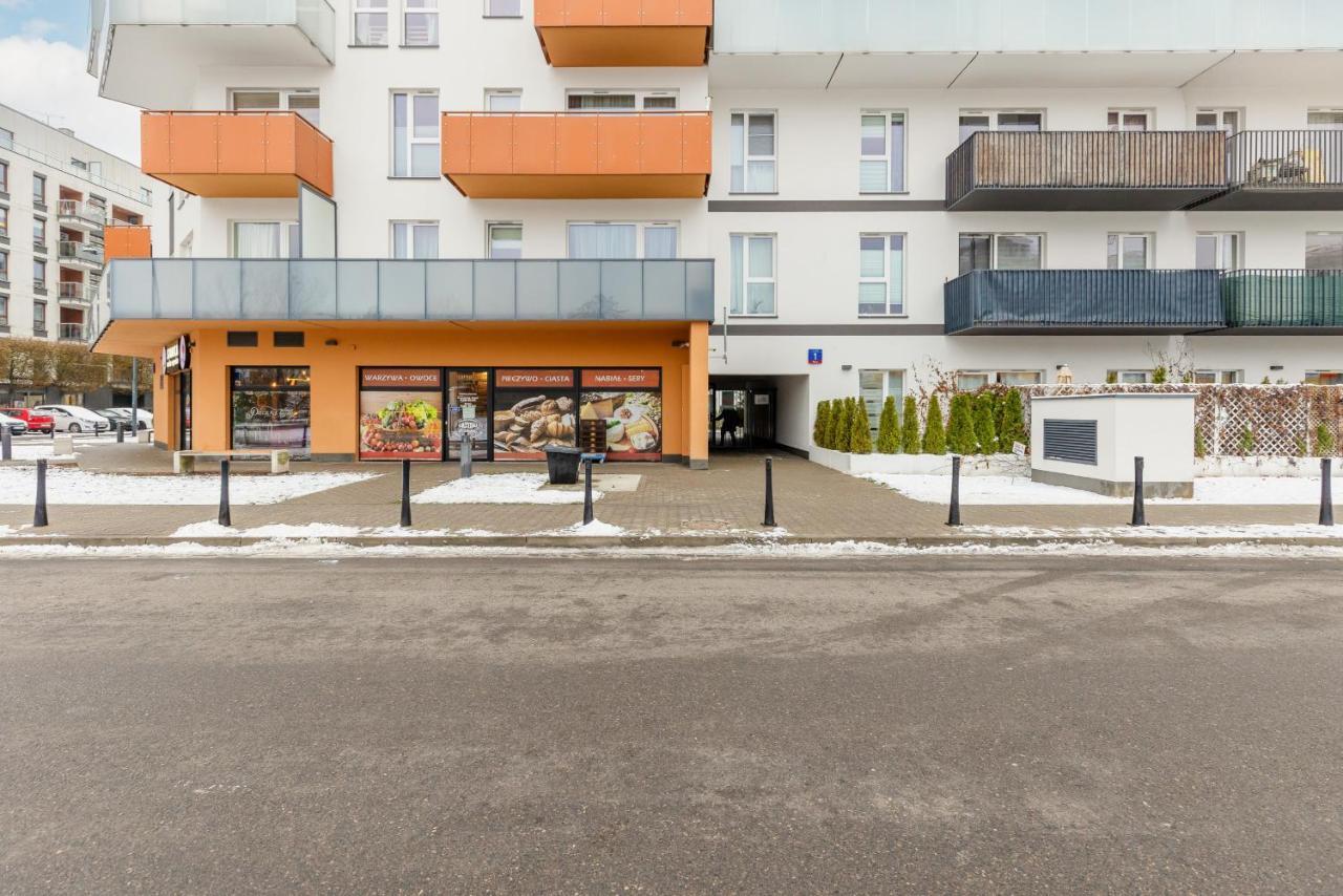 Leilighet Loft With Parking In By Renters